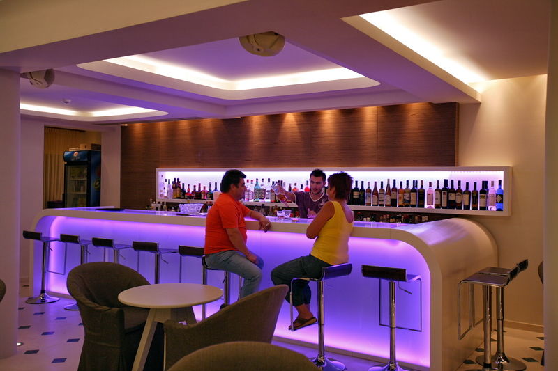 Sandy Bay Hotel 플로마리언 외부 사진