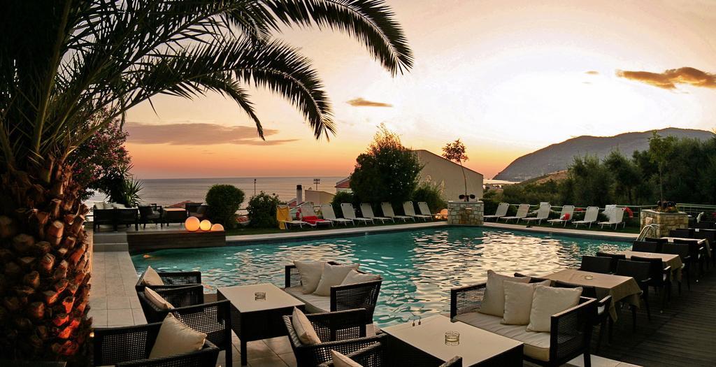 Sandy Bay Hotel 플로마리언 외부 사진