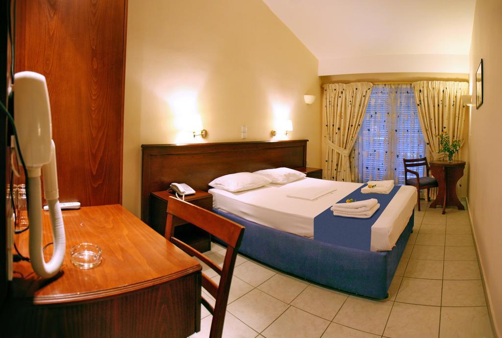 Sandy Bay Hotel 플로마리언 객실 사진